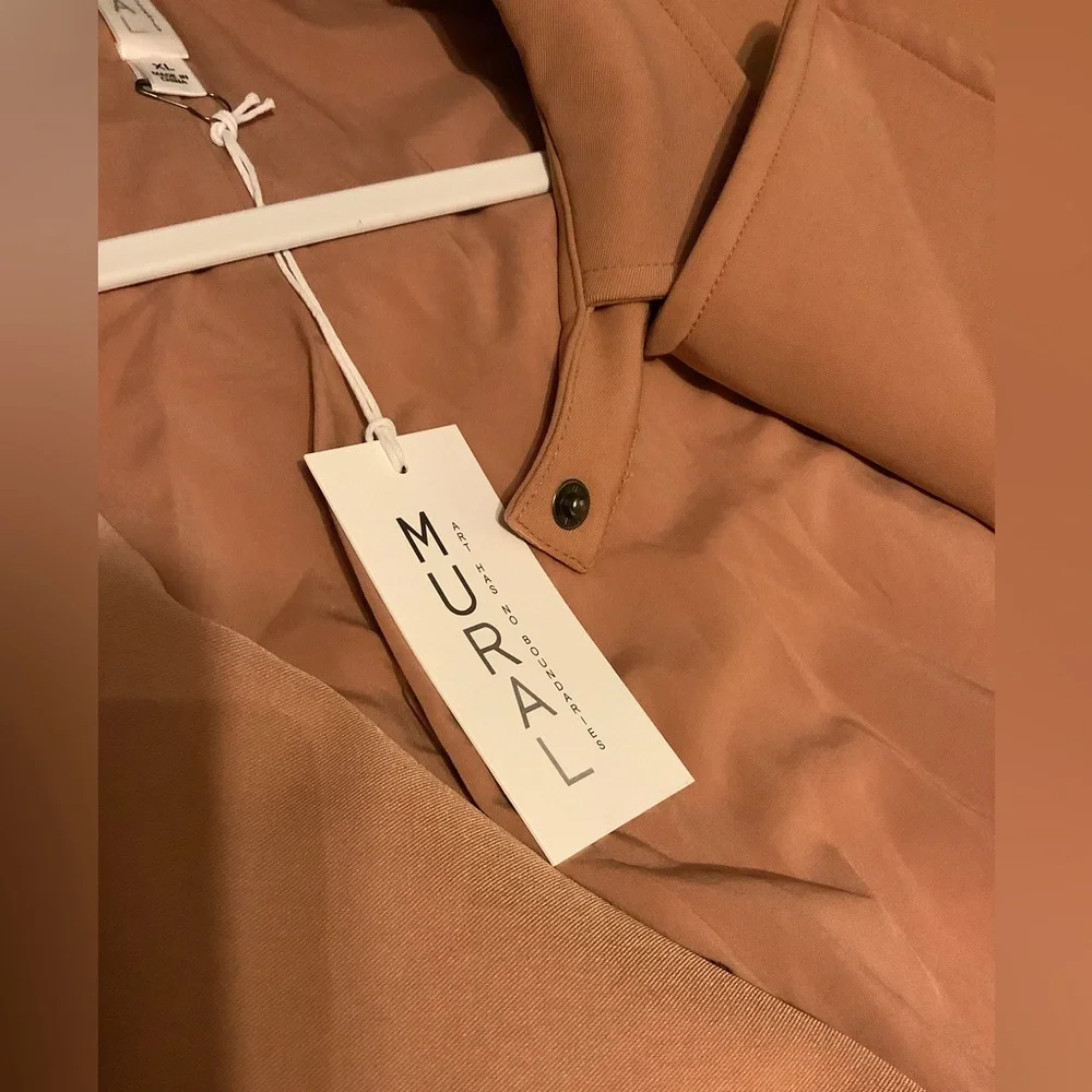 Mural Camel Trench Coat - Picture 8 of 8
